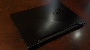 прокат sony playstation 5: ASUS ROG ZEPHYRUS 15 CPU: r7-3750H ОЗУ: 16 GB DDR4 Ссд: 512 GB — 4