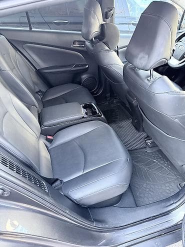 step rf3: Toyota Prius: 2017 г., Вариатор, Гибрид, Хэтчбэк — 6