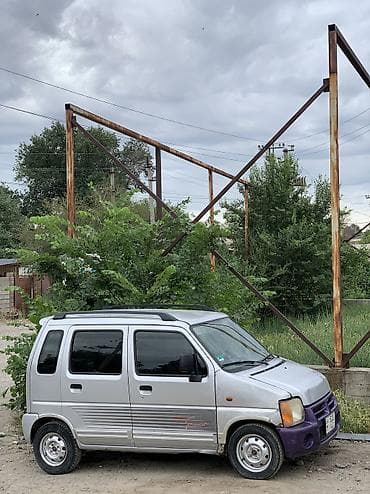 нужна женщина: Suzuki Wagon R: 2000 г., 0.9 л, Механика, Бензин, Минивэн — 6