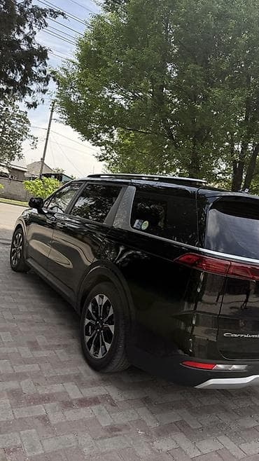 обмен на минивэн с доплатой: Kia Carnival: 2021 г., Минивэн — 4