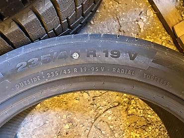 Транспорт: Шины 235 / 45 / R 19, Лето, Б/у, 1 шт, Германия, Continental — 2