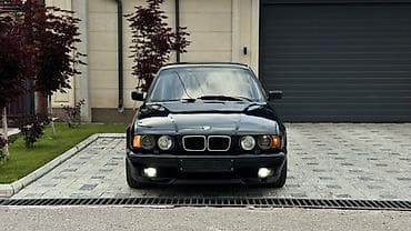 BMW 5 series: 1993 г., 4.4 л, Механика, Бензин, Седан