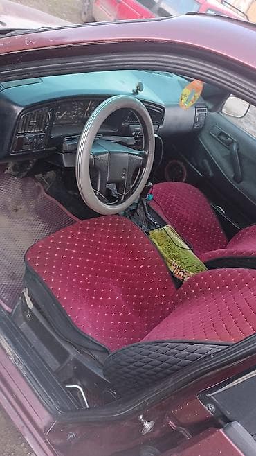 sg 9: Volkswagen Passat: 1991 г., Универсал — 1