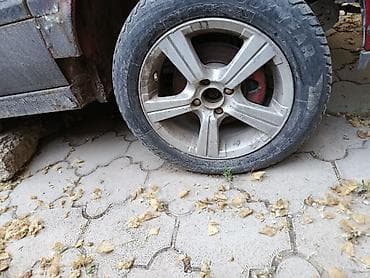 авто венто: Volkswagen Vento: 1995 г., 1.8 л, Механика, Бензин, Седан — 5