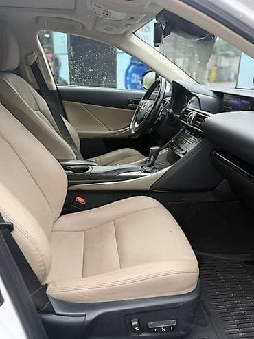 ткани на авто: Lexus IS: 2018 г., 3.5 л, Автомат, Бензин, Седан — 7
