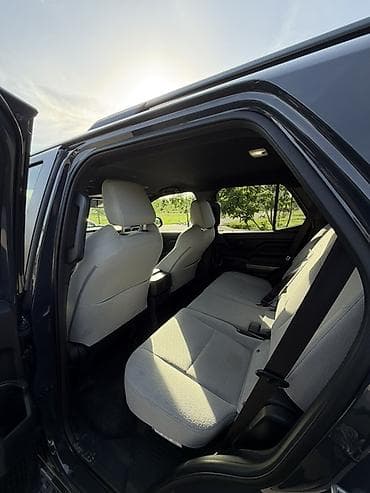 tayota 4 runner: Toyota 4Runner: 2025 г., Бензин, Внедорожник — 6