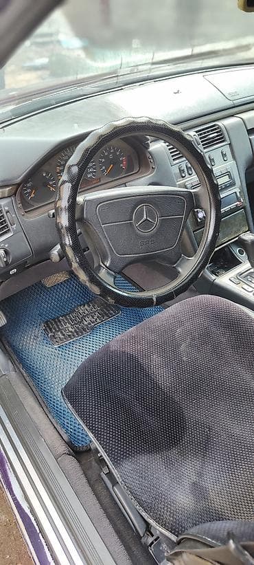 merc: Mercedes-Benz E-Class: 1997 г., 4.2 л, Автомат, Седан — 4