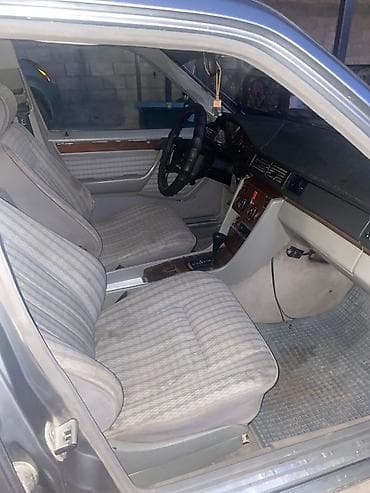 обмен на w220: Mercedes-Benz W124: 1990 г., 2.3 л, Автомат, Бензин, Седан — 2