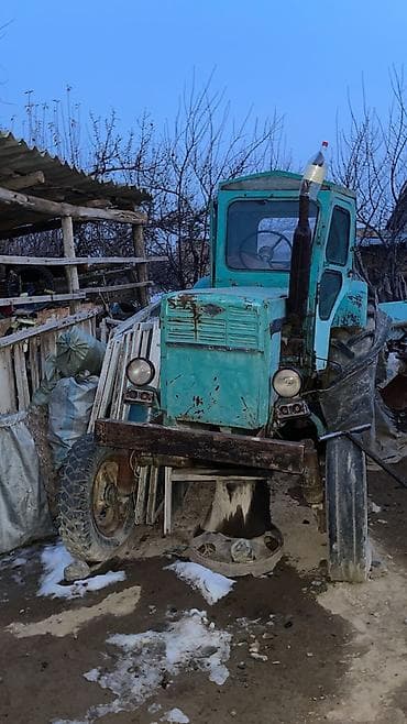 тракторный фреза: Трактор колесный с кабиной, класс небольшой/средний, дизель. Т40 на — 4