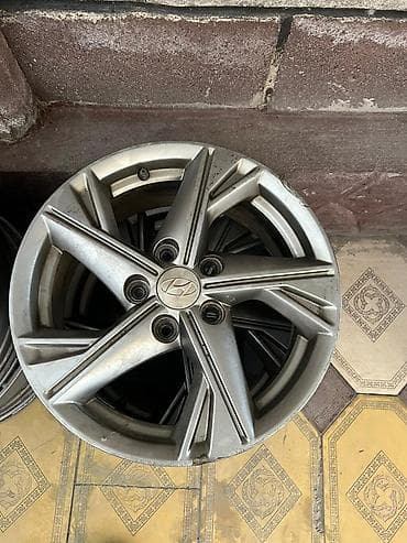 Литые Диски R 16 Hyundai, Комплект, отверстий - 5, Новый