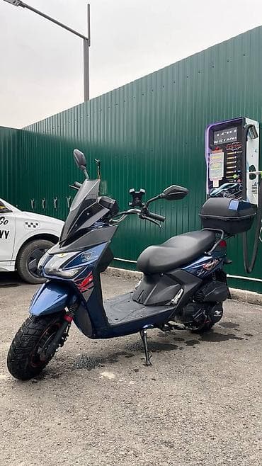 питбайк шлем: Тип скутера 150 куб. см, Бензин, Б/у — 3