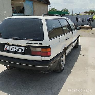 sprinter 315: Volkswagen Passat Variant: 1992 г., 1.8 л, Механика, Газ, Универсал — 3