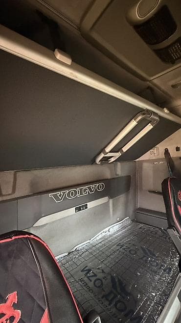 Тягач, Volvo, 2012 г., Без прицепа — 9