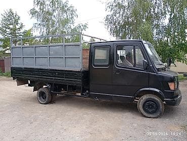 volvo fh16: Легкий грузовик, Mercedes-Benz, Дубль, Б/у — 1