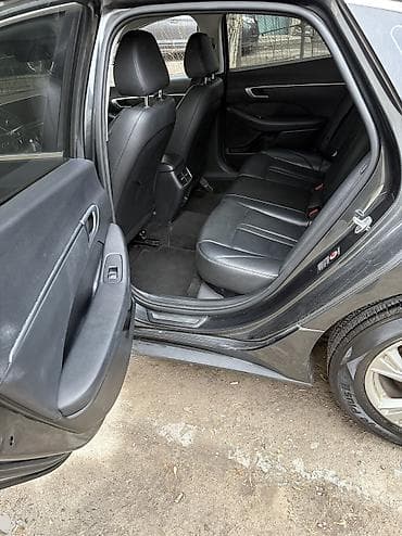 состояние новой машины: Hyundai Sonata: 2019 г., 2 л, Автомат, Газ, Седан — 10