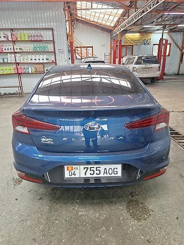 li auto: Hyundai Elantra: 2019 г., Автомат, Бензин, Седан — 2
