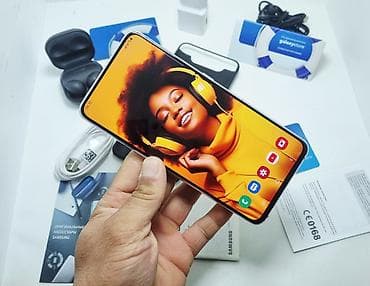 Samsung Galaxy A80, Б/у, 256 ГБ, цвет - Белый, 1 SIM, 2 SIM, eSIM at lalafo.kg Samsung Galaxy A80, Б/у, 256 ГБ, цвет - Белый, 1 SIM, 2 SIM, eSIM