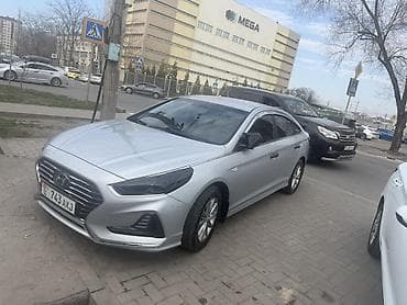 Hyundai Sonata: 2019 г., 2 л, Автомат, Бензин, Седан