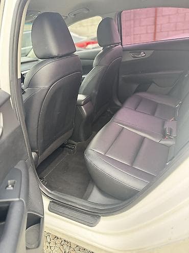 төө куш: Kia K3: 2020 г., 1.6 л, Типтроник, Бензин, Седан — 7