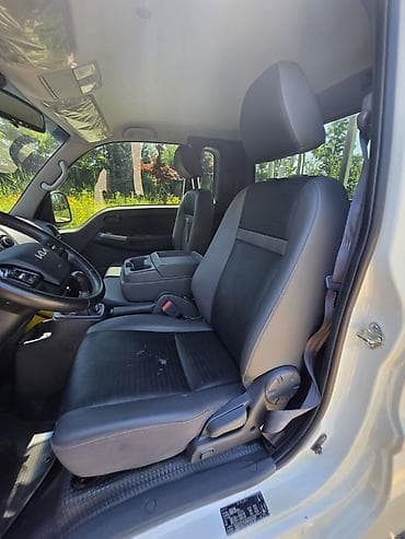 kia sonata: Kia Bongo (K2500/K2700) — компактный бортовой грузовик - Тип кузова — 7