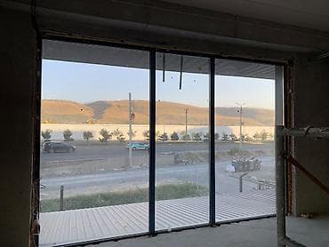 Коммерциялык мүлк: Кеңселерди ижаралоо, 300 м², Турак комплексинде, Тоолор көрүнүп турат, 1-катар, Өзүнчө кире бериши менен — 6
