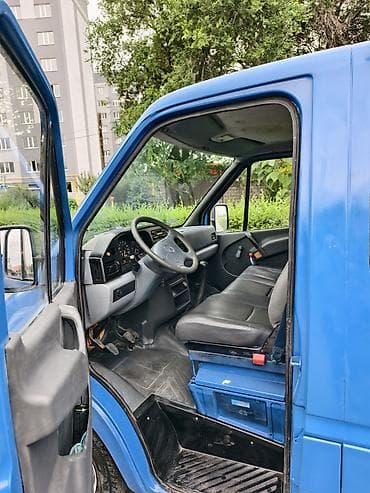 sprinter 2 7: Грузовик, Mercedes-Benz, Дубль, 3 т, Б/у — 6