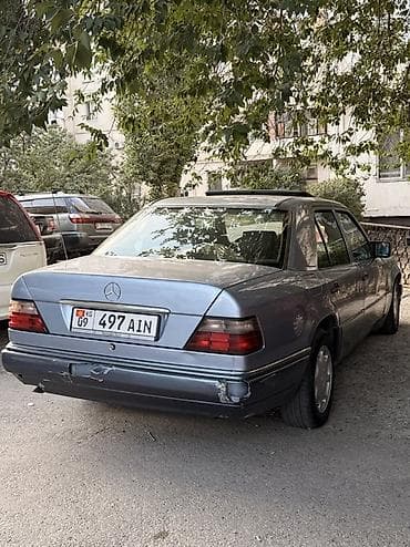 Mercedes-Benz W124: 1994 г., 2.2 л, Автомат, Бензин, Седан — 10