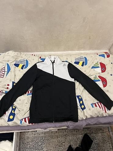 reebok футболка: Спортивная куртка/кофта Reebok на молнии. - Модель: тренировочная — 1