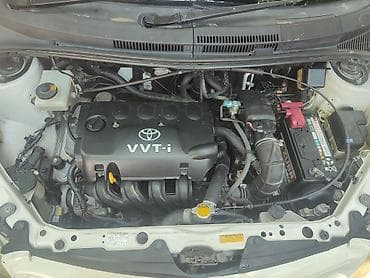 Продажа авто: Toyota Ist: 2005 г., 1.3 л, Автомат, Бензин, Хэтчбэк — 9