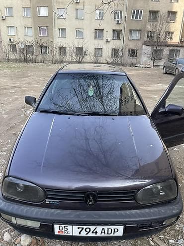 гольф golf: Volkswagen Golf: 1992 г., 1.8 л, Ручные, Хэтчбэк — 6