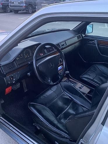 wmb e34: Mercedes-Benz W124: 1993 г., 3.2 л, Автомат, Бензин, Седан — 4