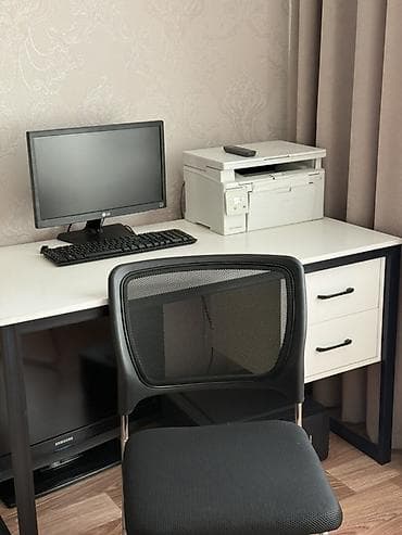 Офис столдору: Офисный стол и стул со спинкой из сетки
Пользовались три месяца — 3