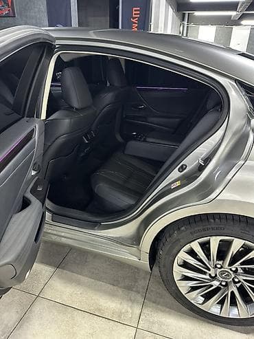 Lexus ES: 2019 г., 2.5 л, Вариатор, Бензин, Седан — 6