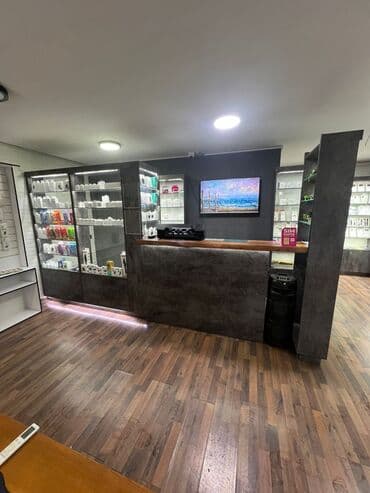 с квартирантами с магазином готовый бизнес квартирный комнат действующим: Продается готовый бизнес по продаже сотовых аксессуаров и сувениров — 2