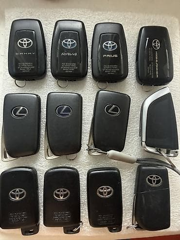 key maker: Смарт-ключи и брелоки для Toyota и Lexus - Оригинальные ключи-брелоки — 1