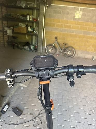 куго самокат: Электросамокат, Kugoo, Без рассрочки, Б/у, Бесплатная доставка, Платная доставка — 1