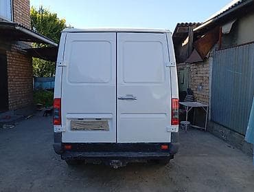 Унаа: Жеңил жүк ташуучу унаа, Mercedes-Benz, Колдонулган — 4