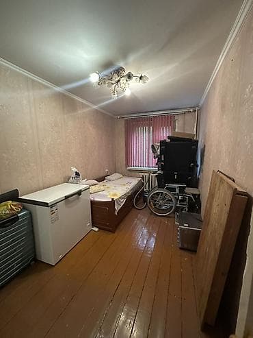 нужна семья: 3 комнаты, 60 м², 104 серия, 1 этаж — 2