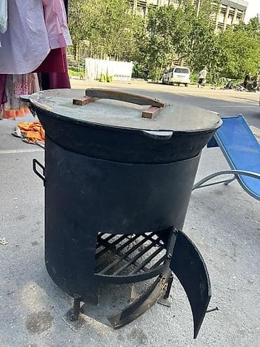 КАЗАН С ОЧОКАМ СССР 
120 Л