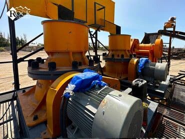 футбольный формы: Конусная Дробилка RC36 Гидравлическая конусная дробилка установлена — 6