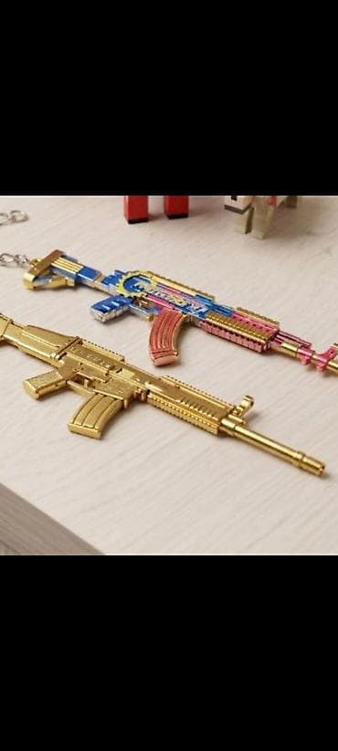 бижутерия цепочки: Брелок, Металл, Б/у, Детские, цвет - Золотой — 1