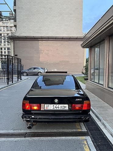 mazda 2000: BMW 5 series: 1992 г., 2 л, Механика, Бензин, Седан — 5