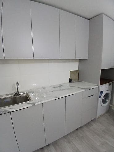 Сдаётся времянка с отдельным санузлом и кухонной зоной. для подробной