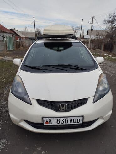 бардачок степ: Honda Fit: 2008 г., 1.3 л, Автомат, Бензин, Седан — 7