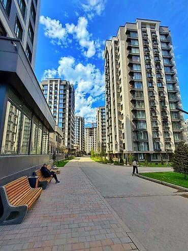 2 комнаты, 47 м², Асанбай мкр Элитка, 3 этаж, Евроремонт — 1