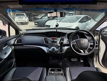 возможно обмен минивен: Honda Odyssey: 2004 г., Автомат, Бензин, Минивэн — 4