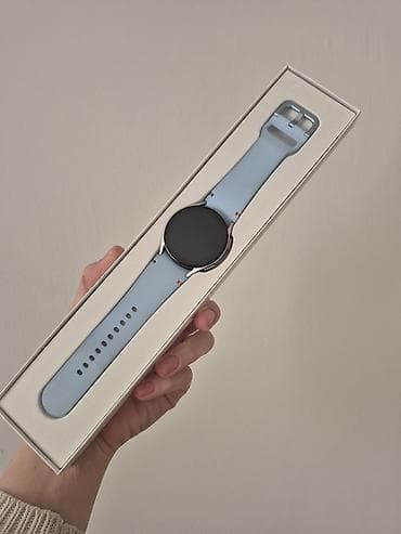 Часы самсунг fe идеальное состояние(как новые) полный комплект