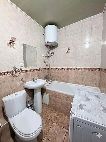 кокташ: 1 комната, 34 м², 105 серия, 5 этаж, Евроремонт — 4