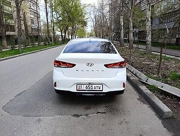 rezka kg: Легковое авто, Пункт назначения: Аэропорт Манас, Количество мест: 4, Лицензия №: 01В002238 — 3