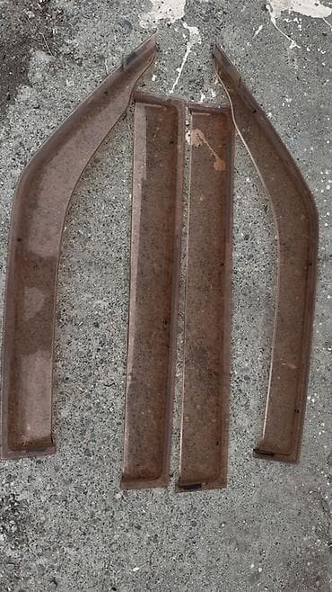 Аксессуары и тюнинг: Ветровики на окна Mitsubishi, 2005 г., Б/у — 1